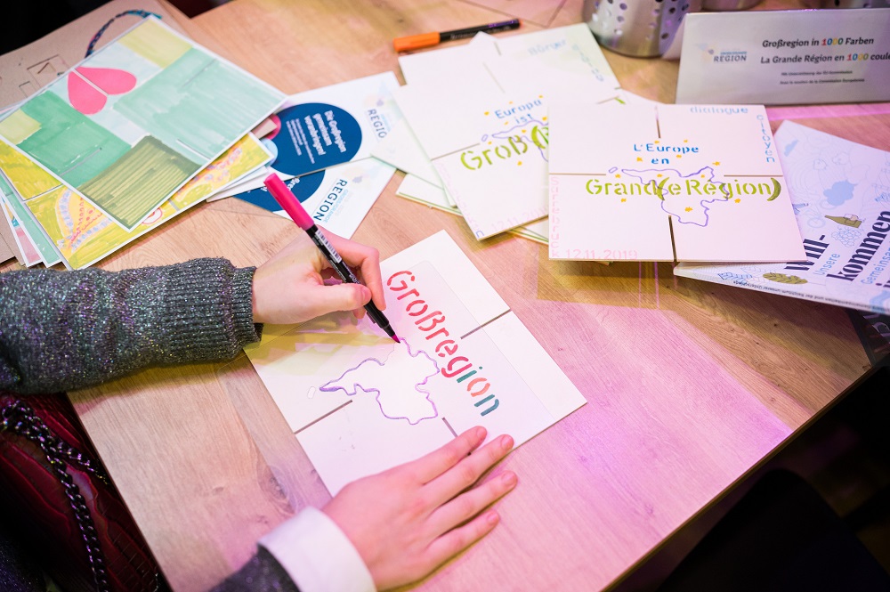 Grenzueberschreitender Buergerdialog 16056