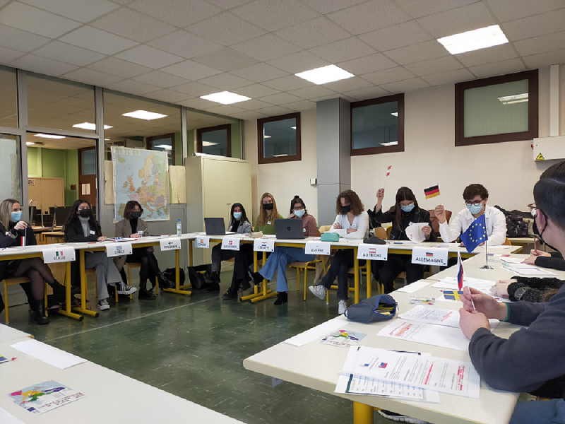 2021 12 09 Simulation